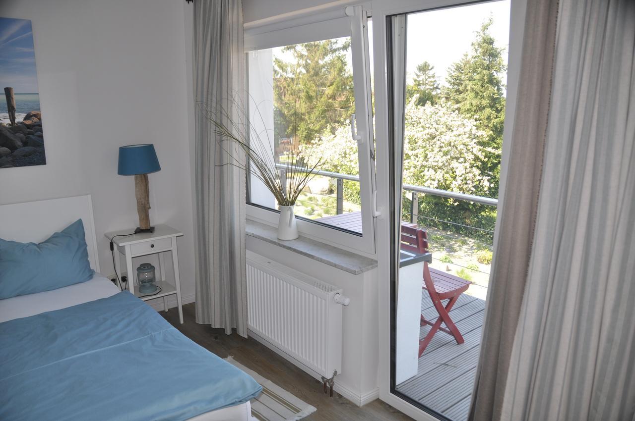 Hotel & Ferienunterkuenfte Hus Seeblick Фемарн Экстерьер фото