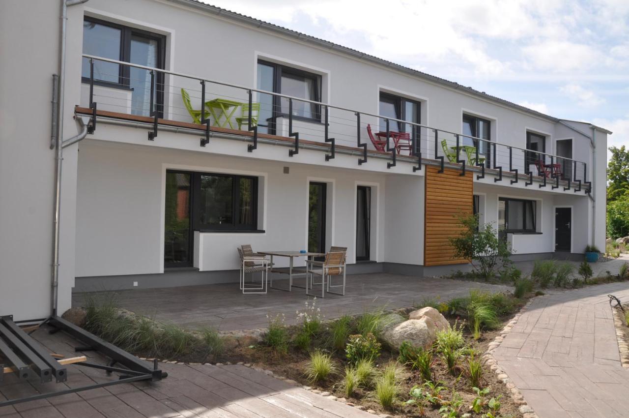 Hotel & Ferienunterkuenfte Hus Seeblick Фемарн Экстерьер фото